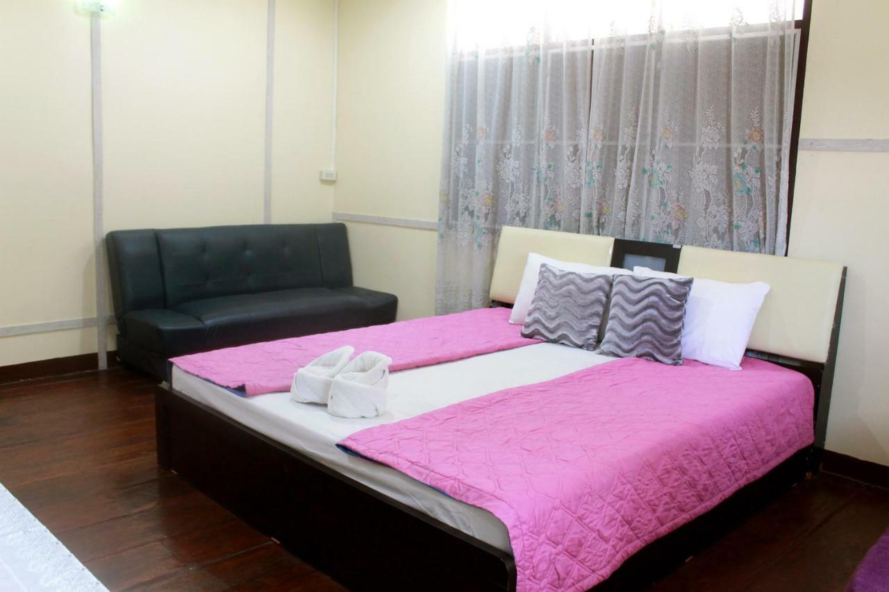 Ban Khun Rin Homestay Amphawa Buitenkant foto