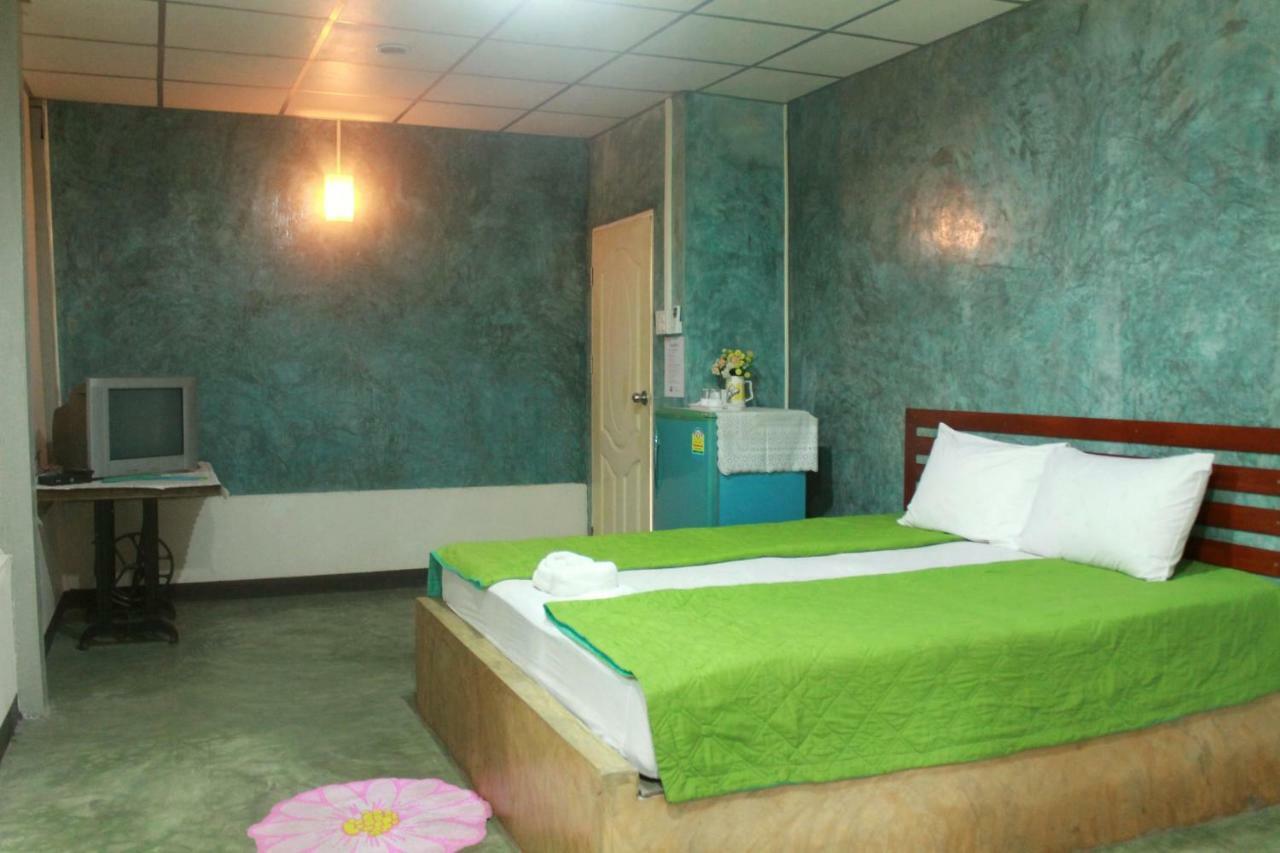 Ban Khun Rin Homestay Amphawa Buitenkant foto